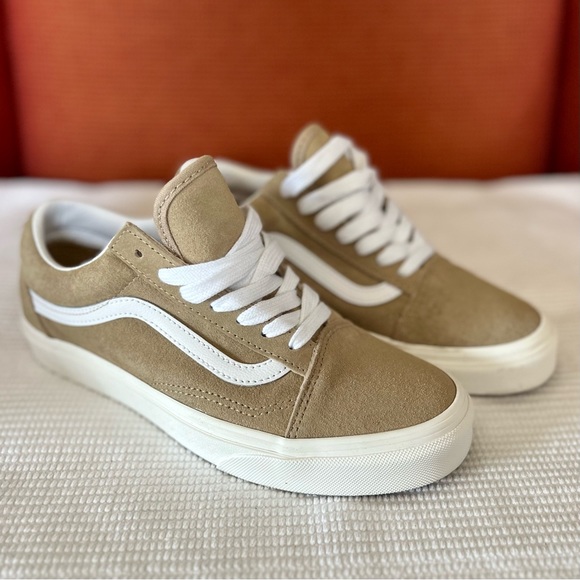 Vans Shoes - COPY - NWOT Vans Anaheim Old Skool 36 Dx Suede Trainers